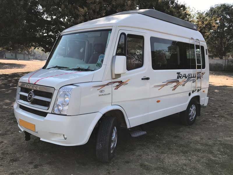 Tempo Traveller 11 Seat PKN