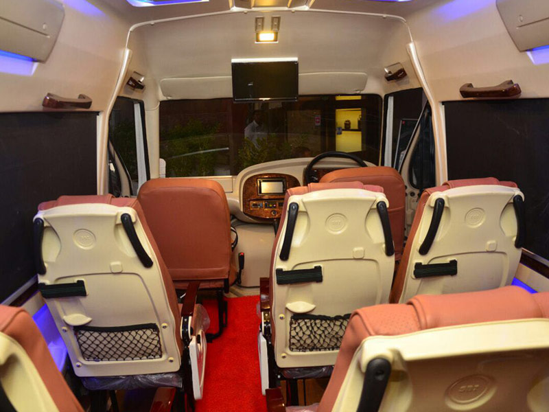 Tempo Traveller 11 Seat PKN