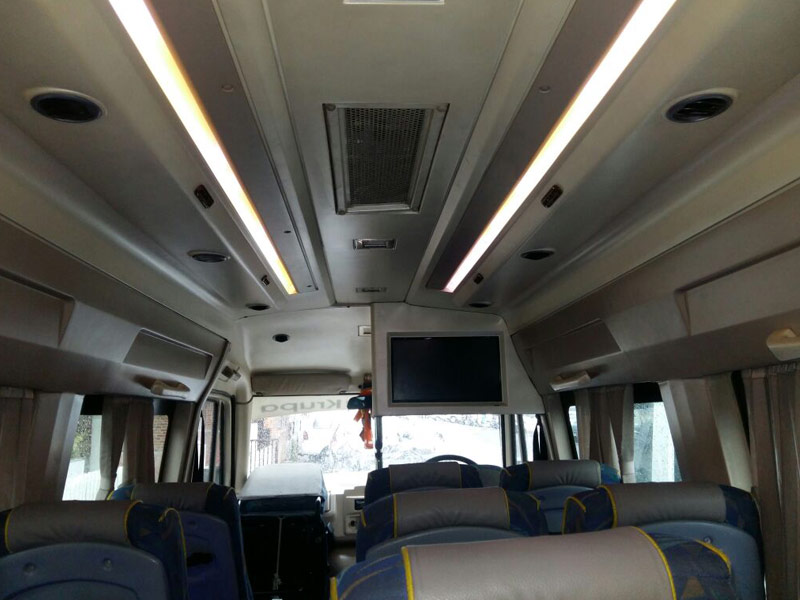 Tempo Traveller 13 Seater PKN With Extra luggage