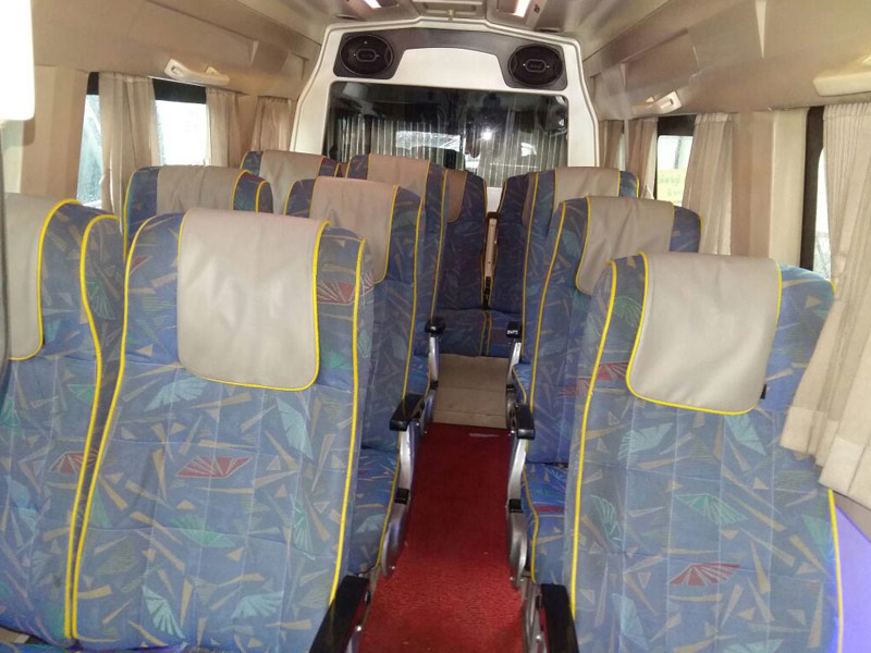 Tempo Traveller 13 Seater PKN With Extra luggage