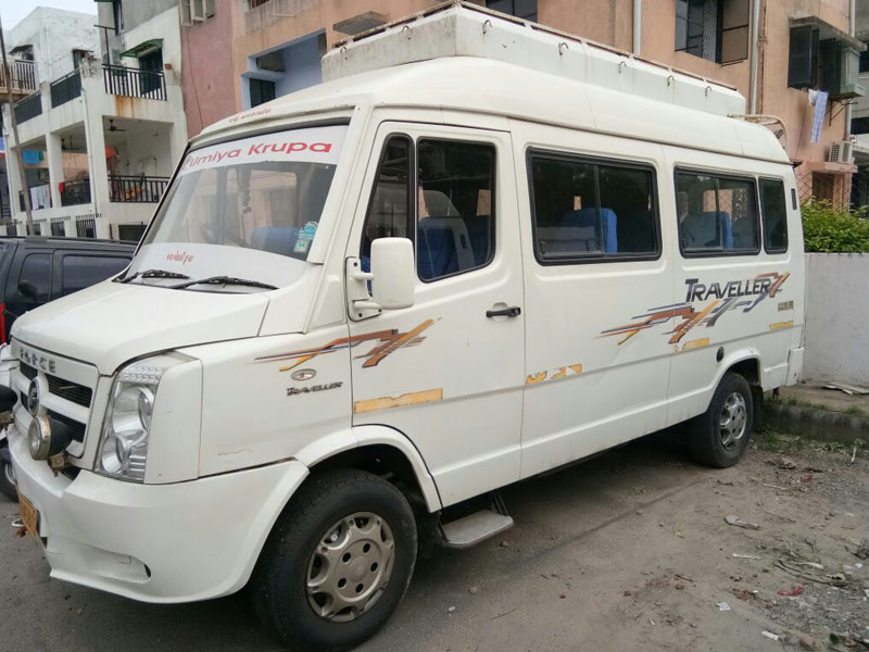 Tempo Traveller 14 Seat