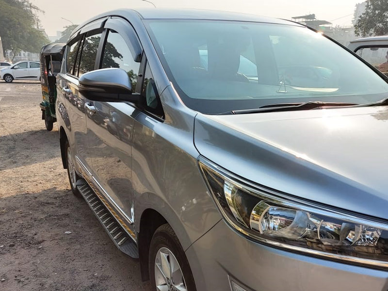 Toyota Innova Crysta